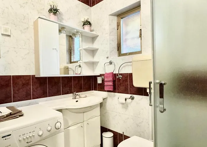 Bella 1 Apartamento *