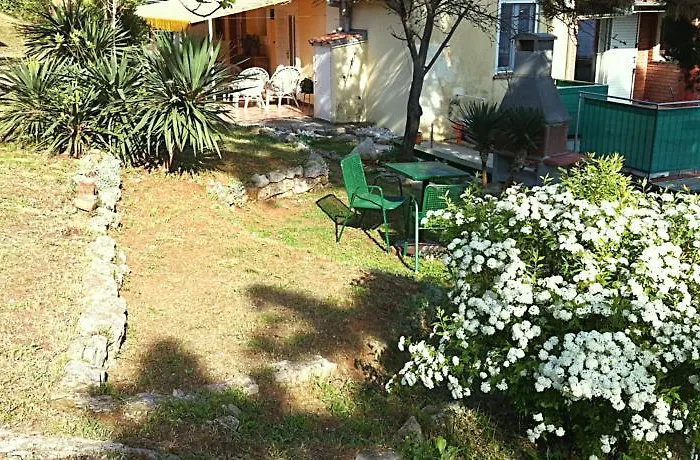 Apartamento Bella 1 *